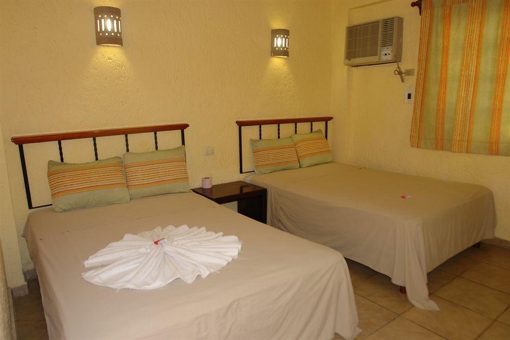 Hotel Hacienda Cancun Exterior photo
